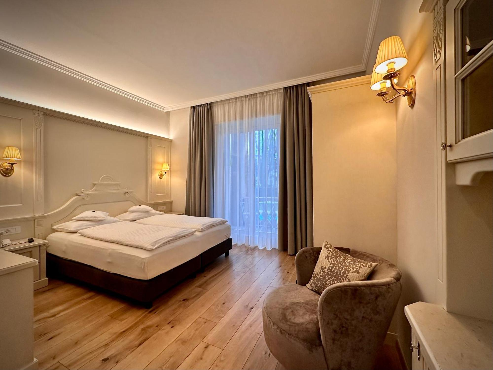 Windsor Merano Hotel & Suites Экстерьер фото