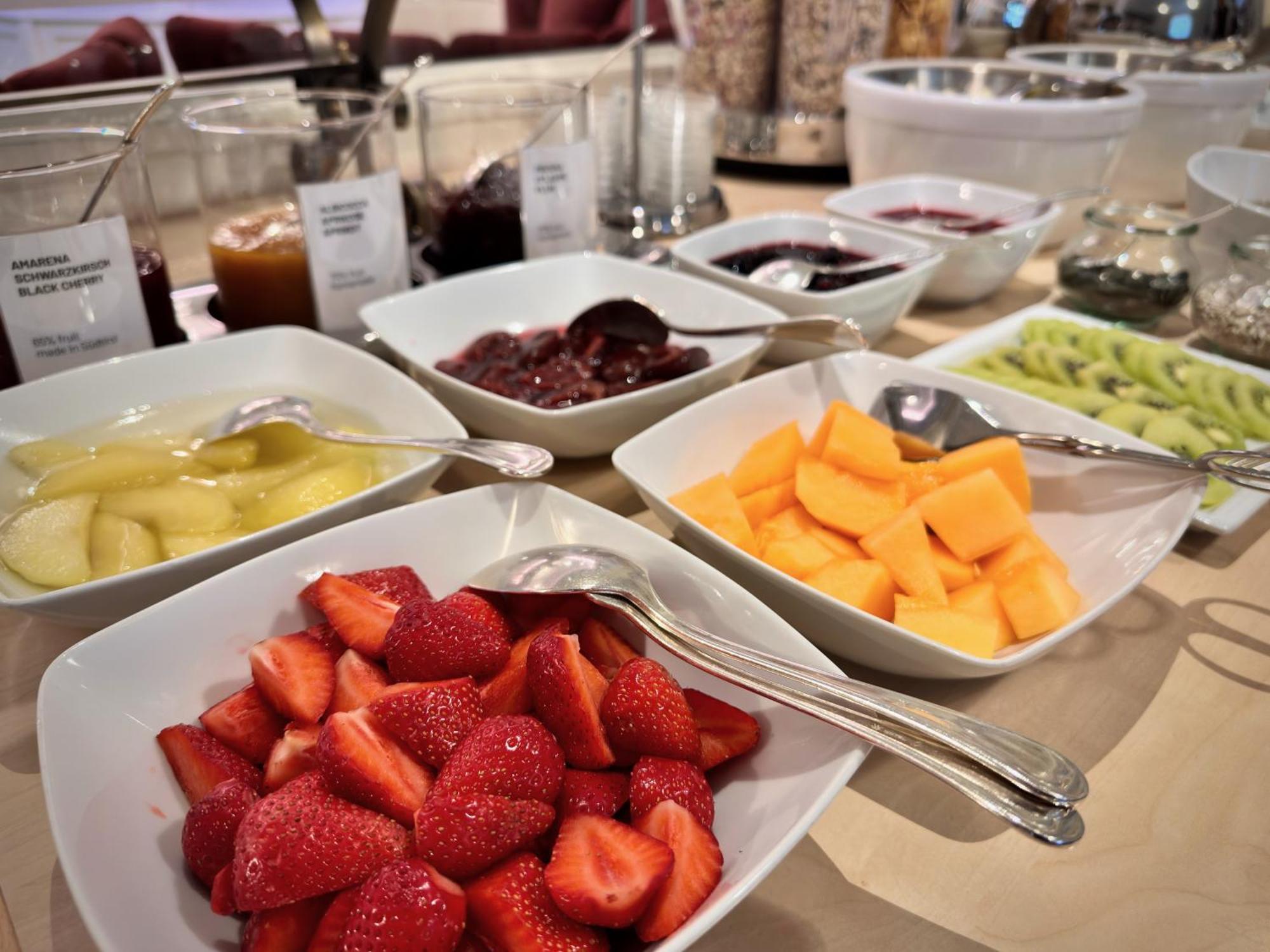 Windsor Merano Hotel & Suites Экстерьер фото
