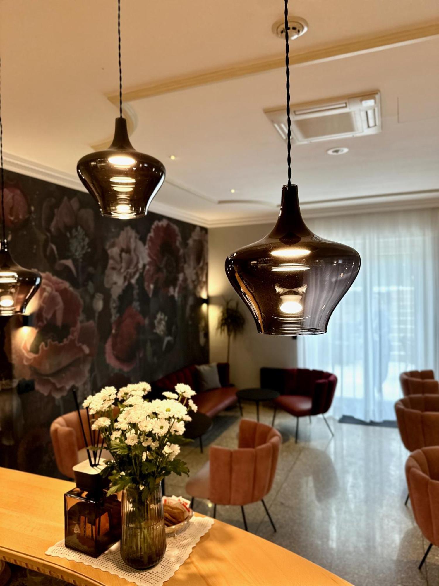 Windsor Merano Hotel & Suites Экстерьер фото